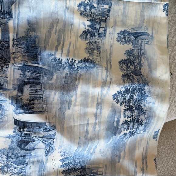 New Without Tags Alice + Olivia Wynell Mini Dress in Chateau - Picture 9 of 10